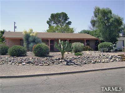 2248 Edison St, Tucson, AZ 85719 photo 1