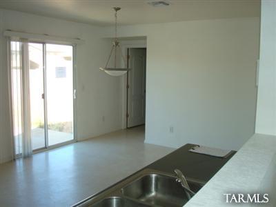 6938 S Harrier Loop, Tucson, AZ 85706 photo 5