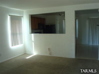 6938 S Harrier Loop, Tucson, AZ 85706 photo 2