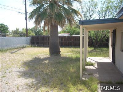 4410 E Sylvane St, Tucson, AZ 85711 photo 6