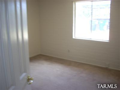 4410 E Sylvane St, Tucson, AZ 85711 photo 12