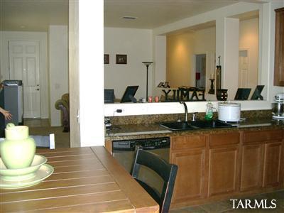 3744 E Bright View St, Tucson, AZ 85706 photo 3