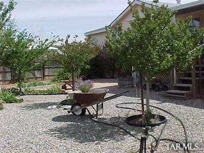 406 N Warren Rd, Benson, AZ 85602 photo 5
