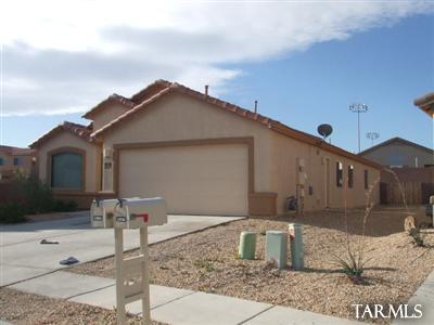 10596 S Margie Pl, Vail, AZ 85641 photo 2