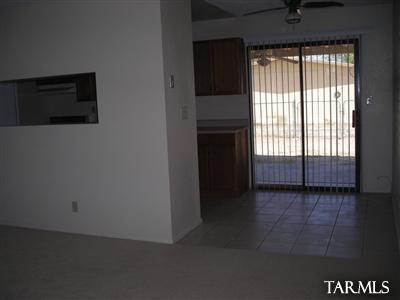 3545 E Sylvane St, Tucson, AZ 85713 photo 3
