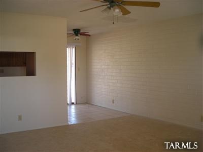 3545 E Sylvane St, Tucson, AZ 85713 photo 2