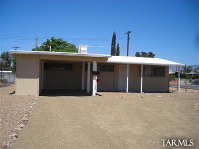 3545 E Sylvane St, Tucson, AZ 85713 photo 9