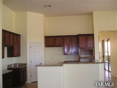 3543 E Slippery Rock Dr, Vail, AZ 85641 photo 5