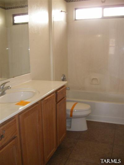 1607 W Valladolid Dr, Tucson, AZ 85746 photo 4