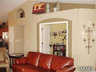 10751 S Van Trap Spring Dr, Vail, AZ 85641 photo 2