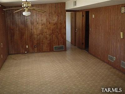 8949 E Cooper St, Tucson, AZ 85710 photo 5