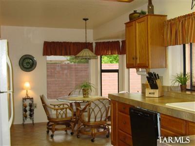 1197 E Haystack Dr, Oro Valley, AZ 85755 photo 9