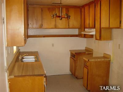 738 E 33rd St, Tucson, AZ 85713 photo 4