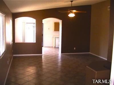 5738 S Wood Crest Dr, Tucson, AZ 85746 photo 1