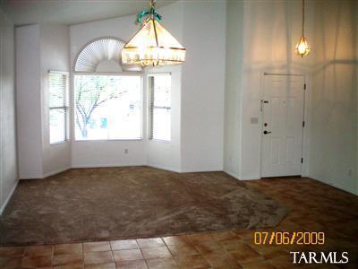 10277 E Buffaloberry Loop, Tucson, AZ 85748 photo 2