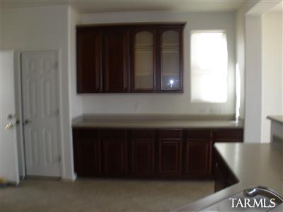 8124 W Booted Eagle Ct, Tucson, AZ 85757 photo 2