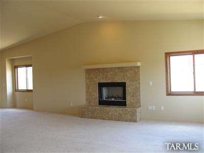 220 N Westview Dr, Vail, AZ 85641 photo 4