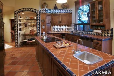 545 E Agave Dr, Tucson, AZ 85704 photo 7