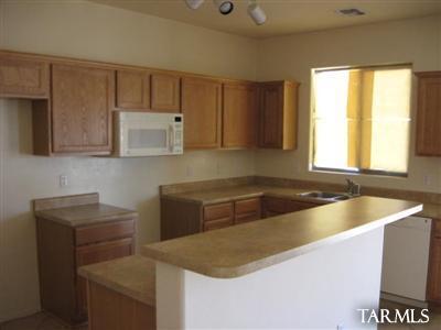6655 W Winter Valley Way, Tucson, AZ 85757 photo 3