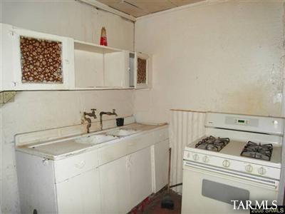 2015 E Mesa Cir, Tombstone, AZ 85638 photo 5