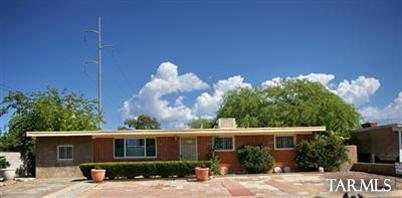 7901 E 18th Pl, Tucson, AZ 85710 photo 2