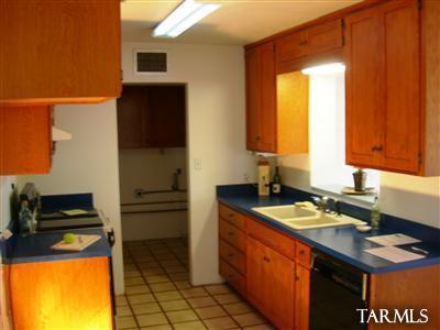 5019 E 3rd St, Tucson, AZ 85711 photo 2