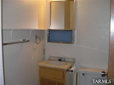 550 E Blayne St, Benson, AZ 85602 photo 4