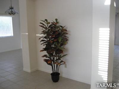 7441 E Riverbank Loop, Tucson, AZ 85715 photo 5