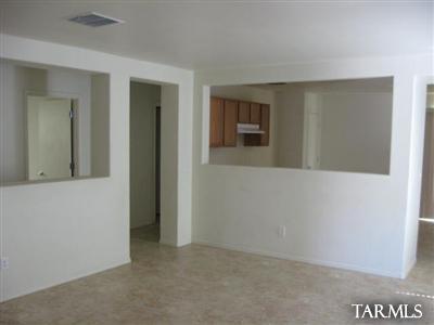 3756 E Bright View St, Tucson, AZ 85706 photo 3