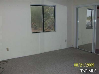 2441 E Roslyn Ln, Vail, AZ 85641 photo 8