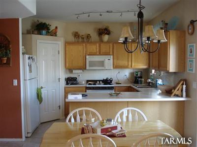 10172 E Prospect Vista Ave, Tucson, AZ 85747 photo 6
