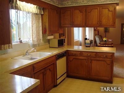 6841 E 4th St, Tucson, AZ 85710 photo 10