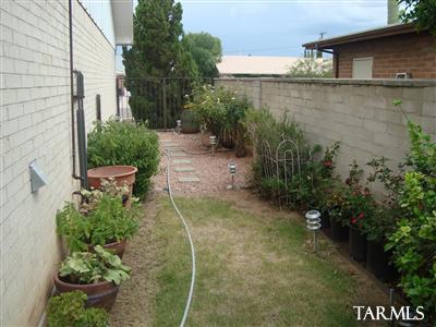 6841 E 4th St, Tucson, AZ 85710 photo 3