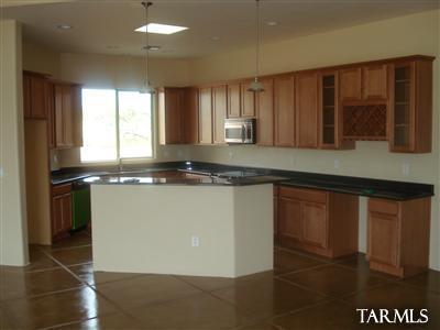 3372 W Thunder Pass, Benson, AZ 85602 photo 3
