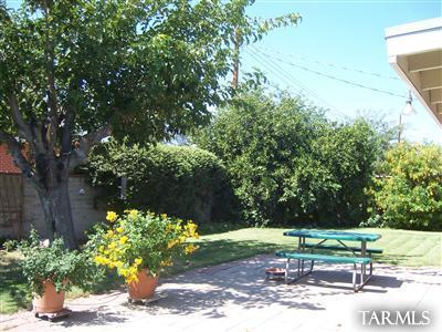 5150 E Rosewood St, Tucson, AZ 85711 photo 2
