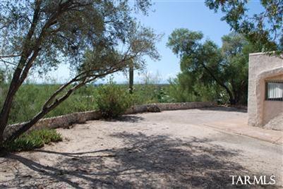 455 E River Rd, Tucson, AZ 85704 photo 2