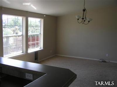 13055 S Twin Star Dr, Vail, AZ 85641 photo 4