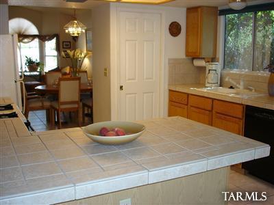 8021 Edison St, Tucson, AZ 85715 photo 11