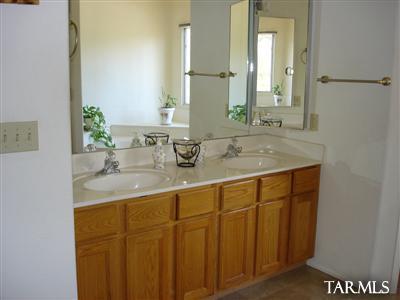 8021 Edison St, Tucson, AZ 85715 photo 13