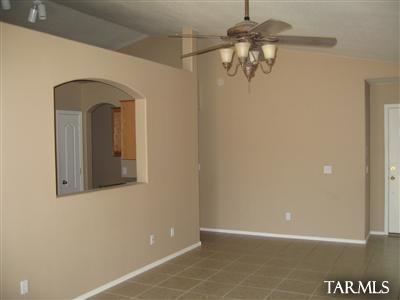  7640 W August Moon Pl, Tucson, AZ 85743 photo 4