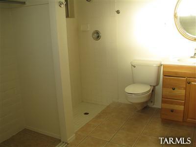 8441 E Beverly St, Tucson, AZ 85710 photo 9