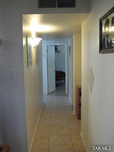 7348 E 28th Pl, Tucson, AZ 85710 photo 7