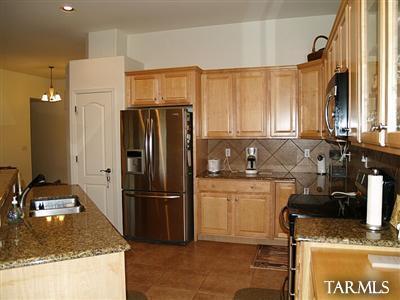 13768 E Kirkwood Pl, Vail, AZ 85641 photo 8