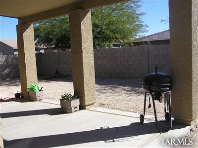 9380 E Grapevine Spring Pl, Tucson, AZ 85710 photo 7