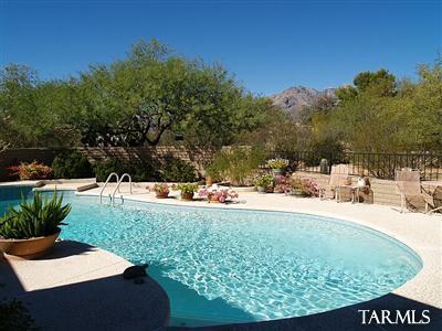 8915 E Saddleback Dr, Tucson, AZ 85749 photo 2