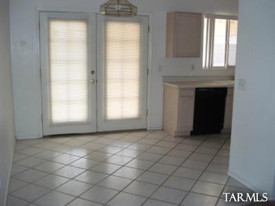 6428 E David Dr, Tucson, AZ 85730 photo 4