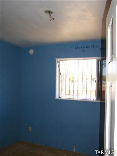 5902 E 33rd St, Tucson, AZ 85711 photo 9