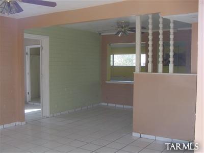 3661 E Sylvane St, Tucson, AZ 85713 photo 3