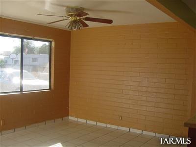 3661 E Sylvane St, Tucson, AZ 85713 photo 5