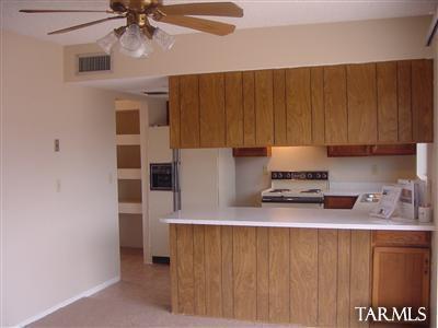 9105 E 9th St, Tucson, AZ 85710 photo 3